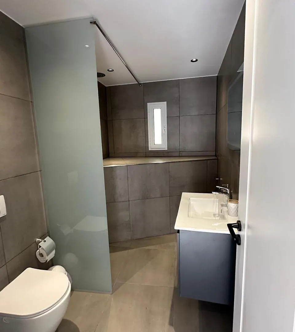 Apart-hotel Mario Rooms Radhimë